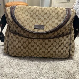 Gucci GG Supreme Canvas Diaper Bag with Changing Pad Pre-owned